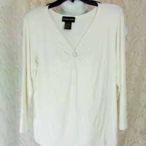 White Top Blouse  Circle Ruched at front Size XL Kim Matthews  NWOT